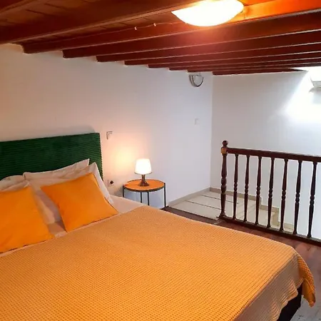 Apartment Bluish Mamona's House